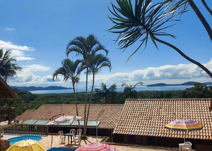 Chalé com vista baía de Antonina- Pousada Porto Feliz